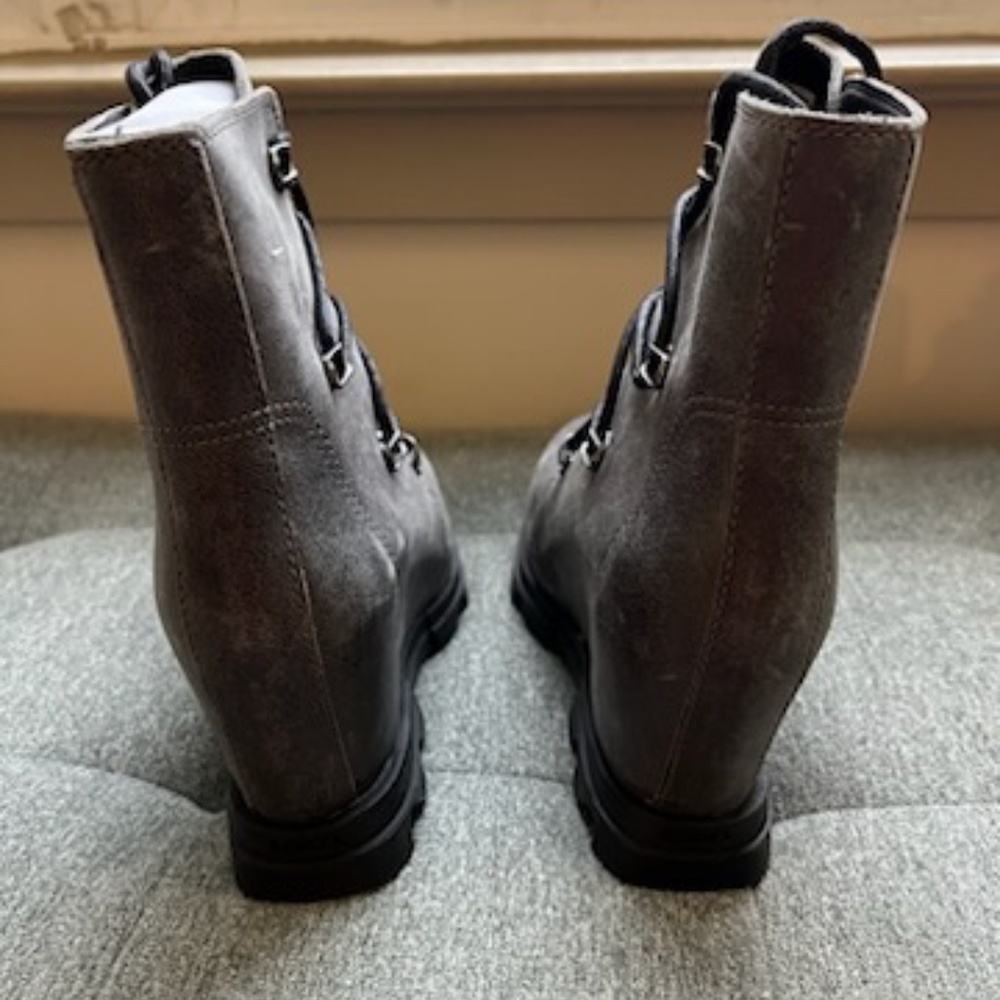 LAST PAIR! Sorel Women's Joan of Arctic Wedge III Lace Boot - Picture 4 of 8